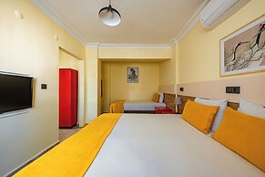 Ten Apart Hotel