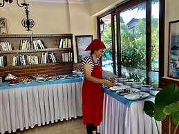 Ten Apart Hotel