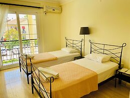 Ten Apart Hotel