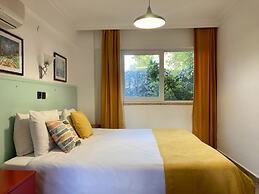 Ten Apart Hotel
