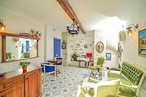 Alacati Asmalı Konak Otel