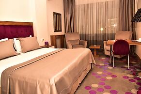 Hande Hotel