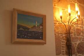 Cunda Lena Otel