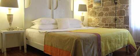 Cunda Lena Otel