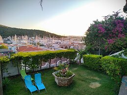 Yalcin Hotel