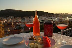 Yalcin Hotel