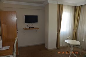 Sarıçay Rhodius Otel