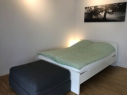 Szucha Apartments