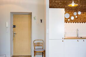Szucha Apartments