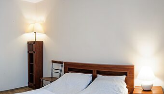 Szucha Apartments