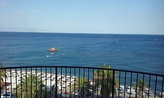 EliHotel