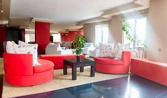Grand Ahos Hotel