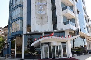Grand Ahos Hotel