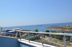 Grand Ahos Hotel