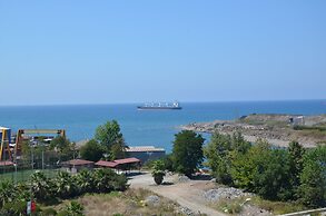 Grand Ahos Hotel