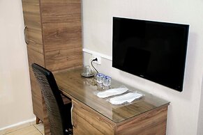 Yunus Hotel
