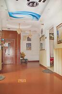 Yunus Hotel