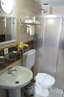 Yunus Hotel