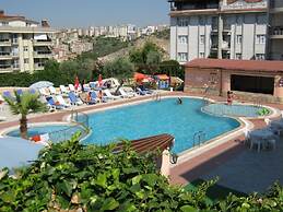 Oya Apartments