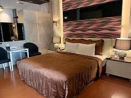 Leedon Motel