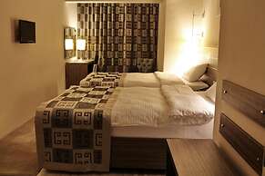 Enar Otel