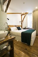 262 Boutique Hotel