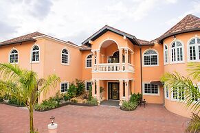 Villa Sweet Villa