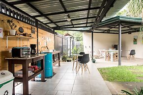 Terida Airport B&B