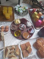 Riad Khabia