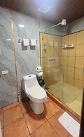 Casa Jungle Monteverde Bed & Breakfast