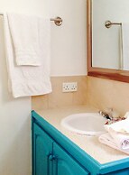 Seabreeze Hotel