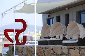 Hotel 52
