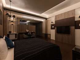 Leesing Motel