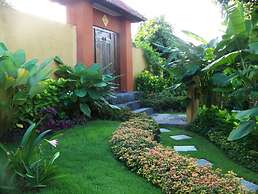 Kubu Ampo Villa