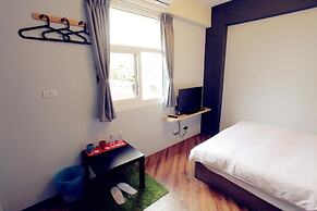Fundi Hotel