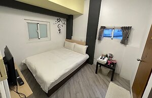 Fundi Hotel
