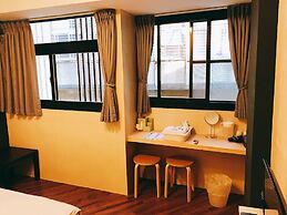 Fundi Hotel