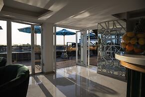 Imani Suites