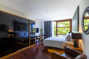 Imani Suites