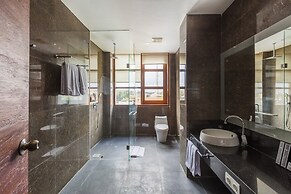 Imani Suites