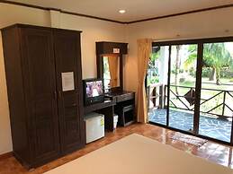 Noble House Beach Resort