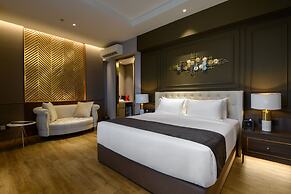 The Granite Luxury Hotel