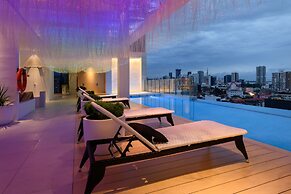 The Granite Luxury Hotel