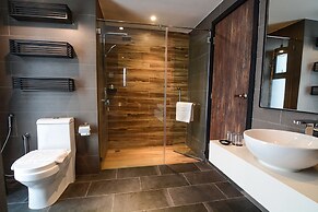 The Granite Luxury Hotel