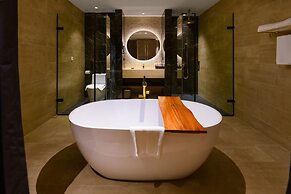 The Granite Luxury Hotel