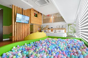 The Granite Luxury Hotel