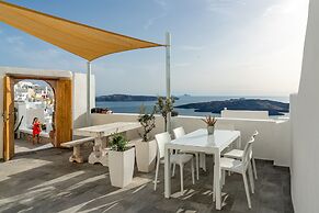 Akron Cliff Suite
