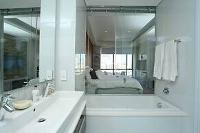 Sandton Skye Unit 702