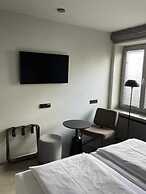 Hotel Mons Am Goetheplatz