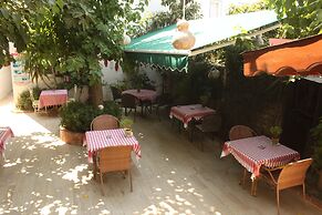 Tay Pansiyon